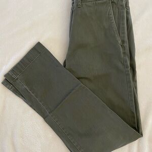 J. Crew Men's Khaki Chinos in Olive